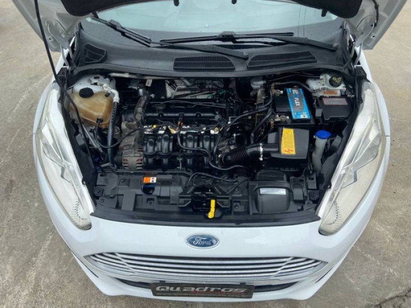 FIESTA 1.6 SE HATCH 16V FLEX 4P MANUAL - 2014 - CAXIAS DO SUL