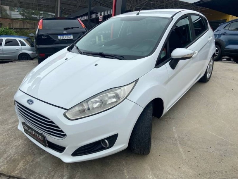 FIESTA 1.6 SE HATCH 16V FLEX 4P MANUAL - 2014 - CAXIAS DO SUL