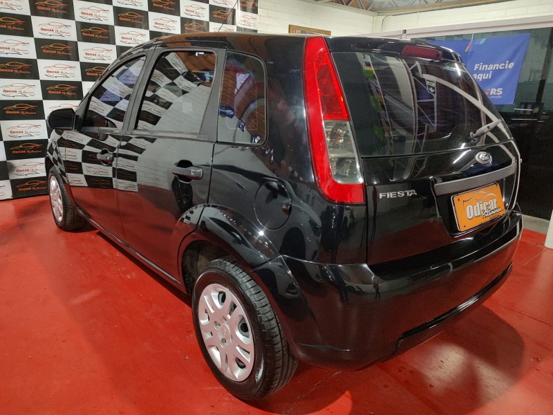 FIESTA 1.6 MPI CLASS HATCH 8V FLEX 4P MANUAL - 2011 - CAXIAS DO SUL
