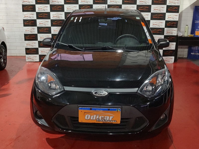 FIESTA 1.6 MPI CLASS HATCH 8V FLEX 4P MANUAL - 2011 - CAXIAS DO SUL