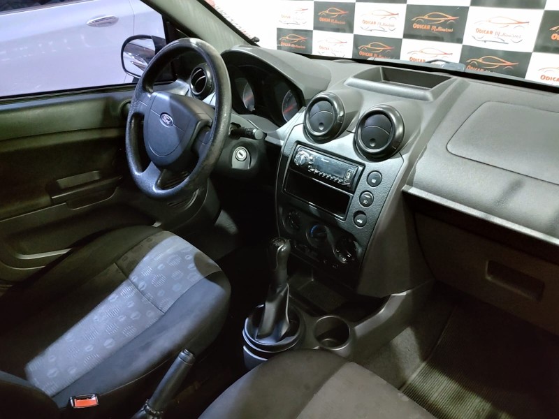 FIESTA 1.6 MPI CLASS HATCH 8V FLEX 4P MANUAL - 2011 - CAXIAS DO SUL