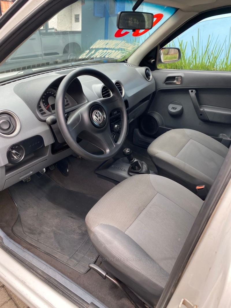 SAVEIRO 1.6 MI CS 8V FLEX 2P MANUAL G.IV - 2009 - CANELA