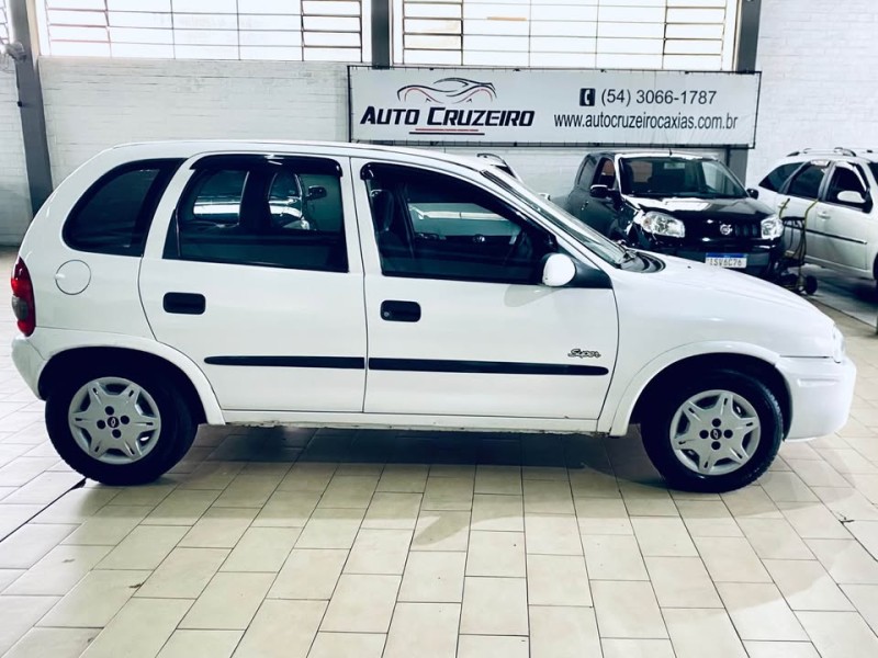 CORSA 1.0 MPFI SUPER 8V GASOLINA 4P MANUAL - 1996 - CAXIAS DO SUL