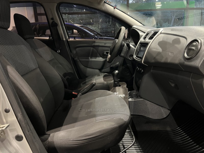 LOGAN 1.0 AUTHENTIQUE 16V FLEX 4P MANUAL - 2015 - CAXIAS DO SUL