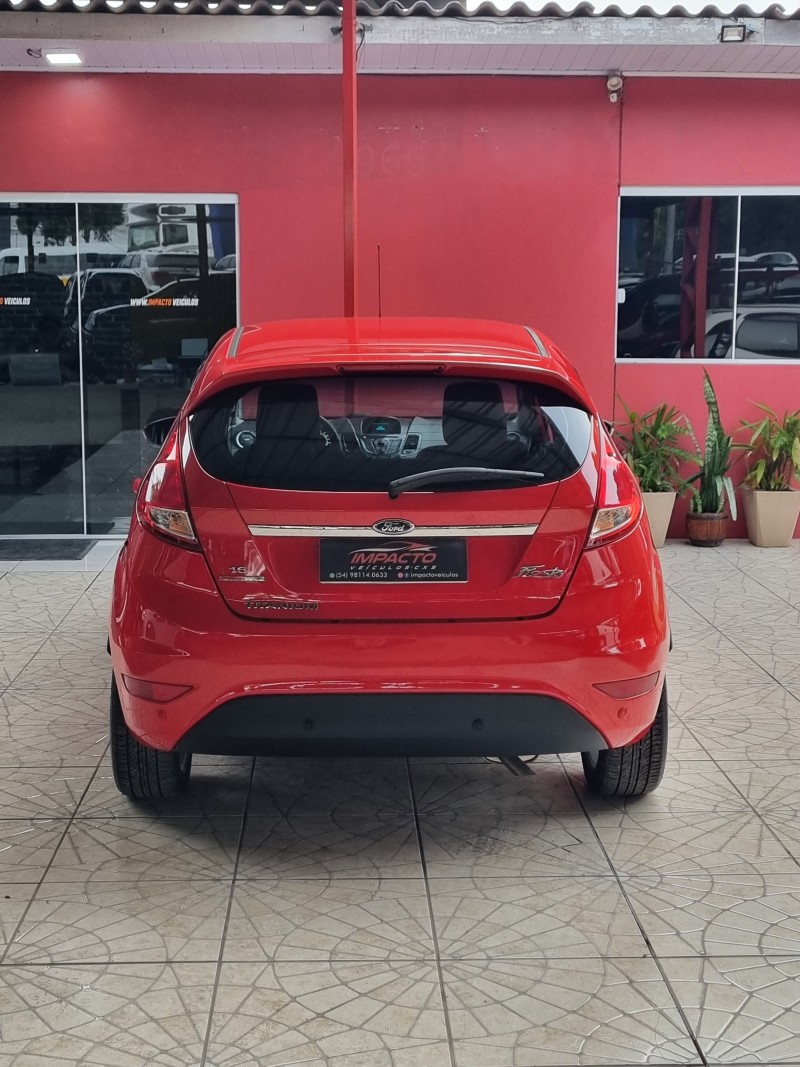FIESTA 1.6 TITANIUM HATCH 16V FLEX 4P AUTOMÁTICO - 2014 - CAXIAS DO SUL