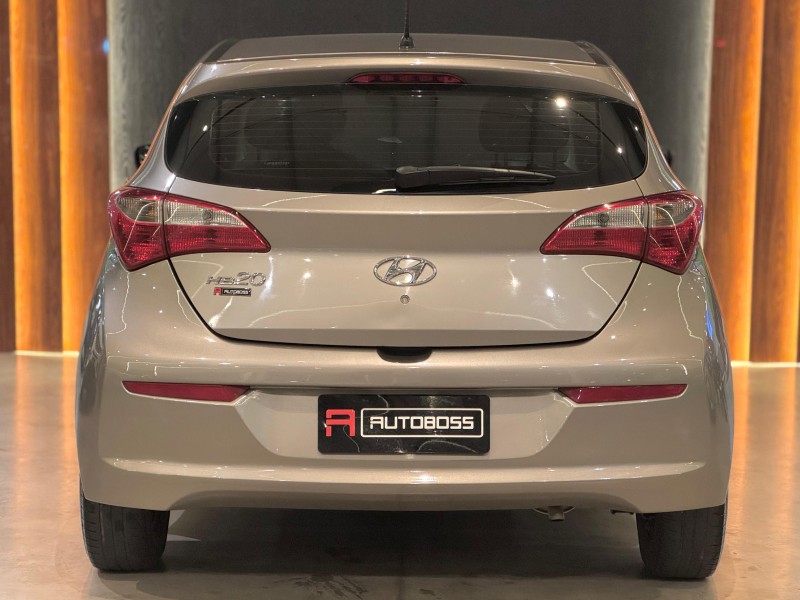 HB20 1.0 COMFORT PLUS 12V FLEX 4P MANUAL - 2018 - NOVO HAMBURGO