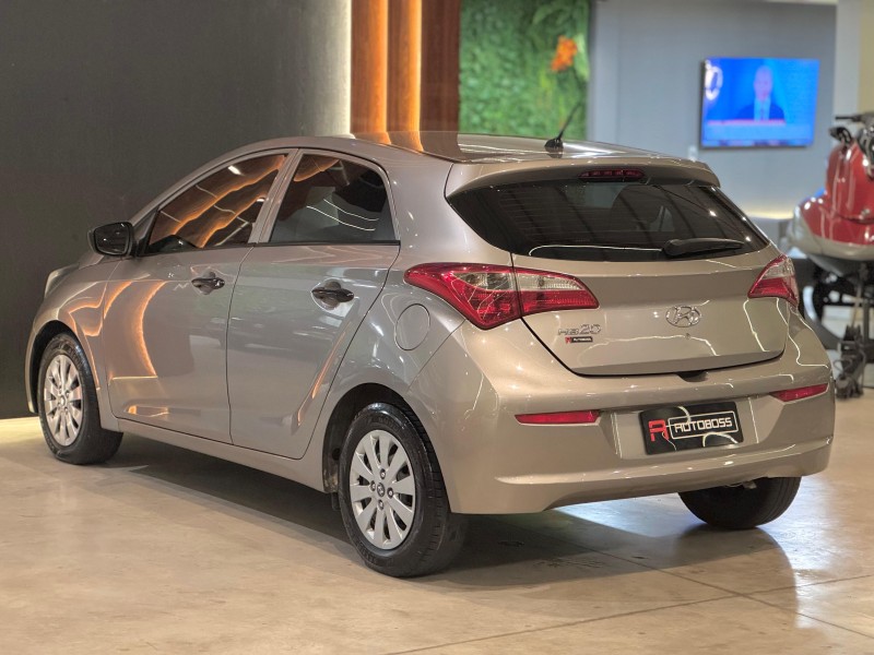 HB20 1.0 COMFORT PLUS 12V FLEX 4P MANUAL - 2018 - NOVO HAMBURGO