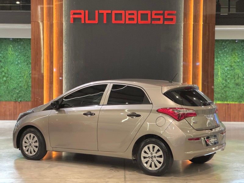 HB20 1.0 COMFORT PLUS 12V FLEX 4P MANUAL - 2018 - NOVO HAMBURGO