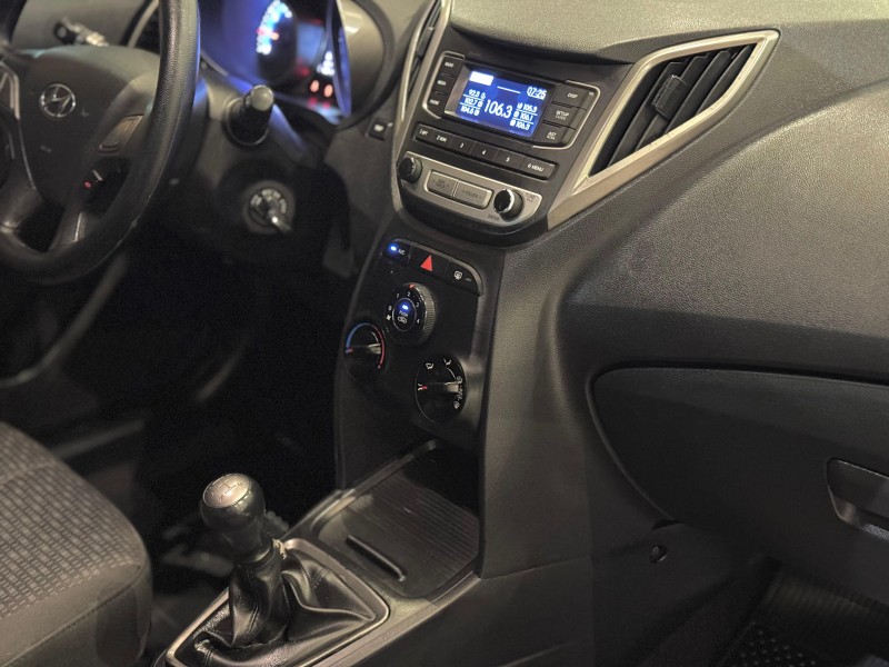 HB20 1.0 COMFORT PLUS 12V FLEX 4P MANUAL - 2018 - NOVO HAMBURGO