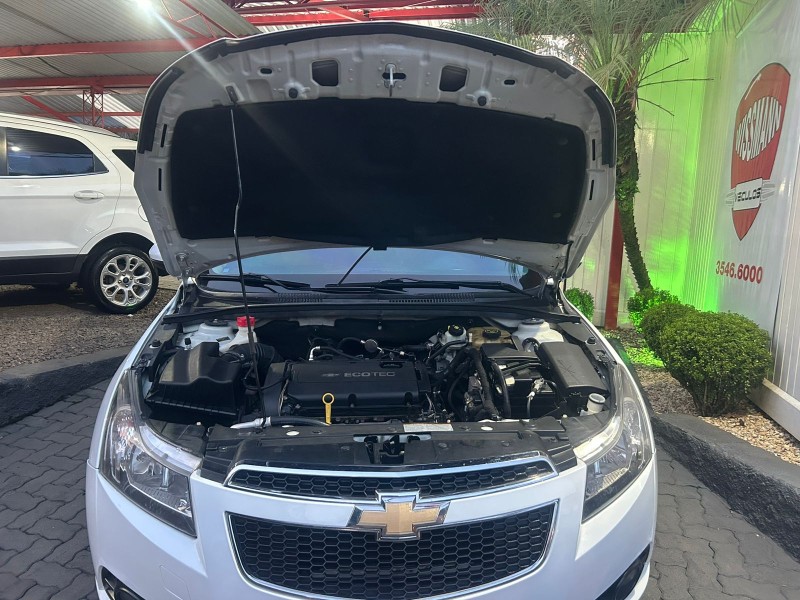 CRUZE 1.8 LT 16V FLEX 4P AUTOMÁTICO - 2013 - TRêS COROAS