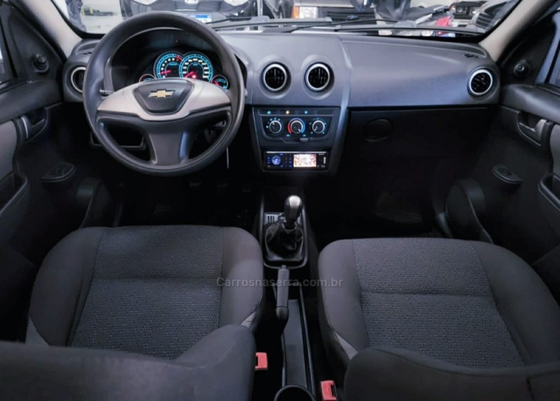 CELTA 1.0 MPFI LT 8V FLEX 4P MANUAL - 2013 - CAMPO BOM