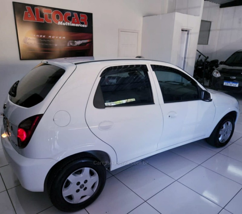 CELTA 1.0 MPFI LT 8V FLEX 4P MANUAL - 2013 - CAMPO BOM