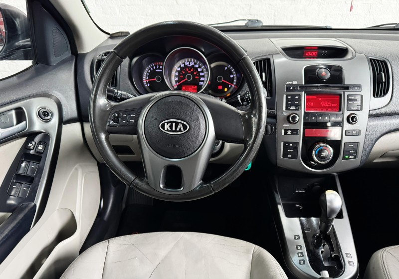 CERATO 1.6 EX2 SEDAN 16V GASOLINA 4P AUTOMÁTICO - 2010 - CAXIAS DO SUL