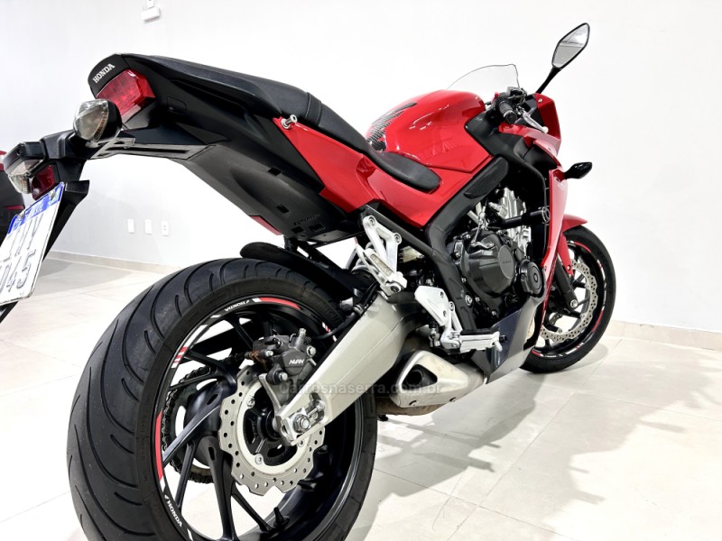 CBR 600F  - 2015 - BENTO GONçALVES