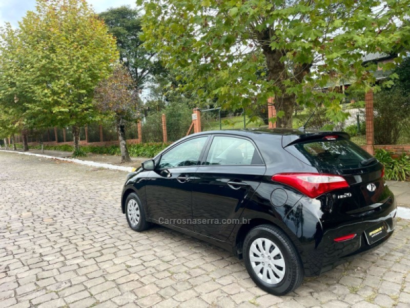 HB20 1.6 COMFORT PLUS 16V FLEX 4P MANUAL - 2015 - BENTO GONçALVES