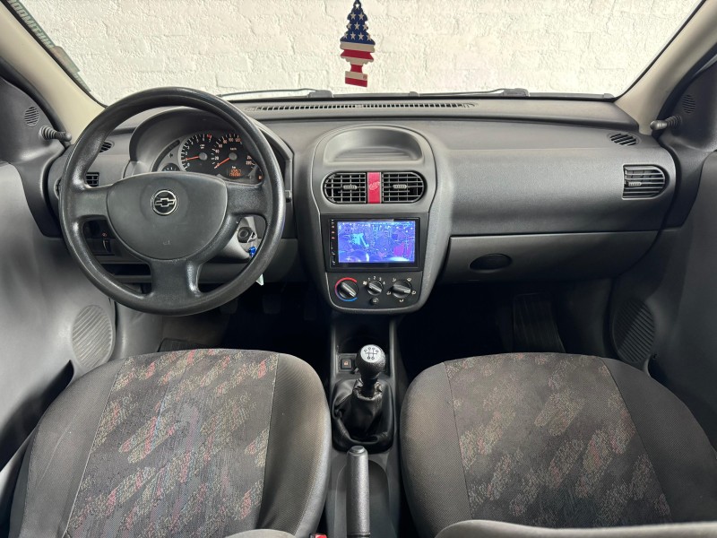 CORSA 1.0 MPFI 8V GASOLINA 4P MANUAL - 2003 - CAXIAS DO SUL