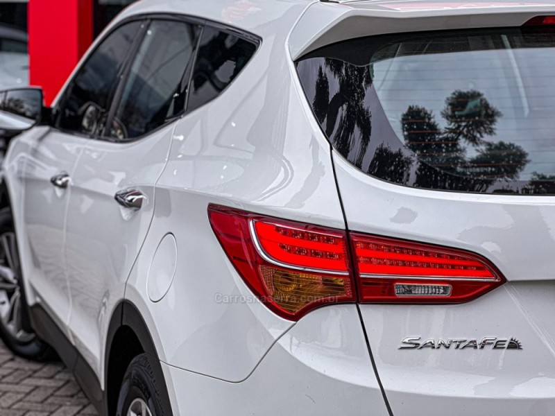 SANTA FÉ 3.3 MPFI 4X4 7 LUGARES V6 270CV GASOLINA 4P AUTOMÁTICO - 2015 - CANELA