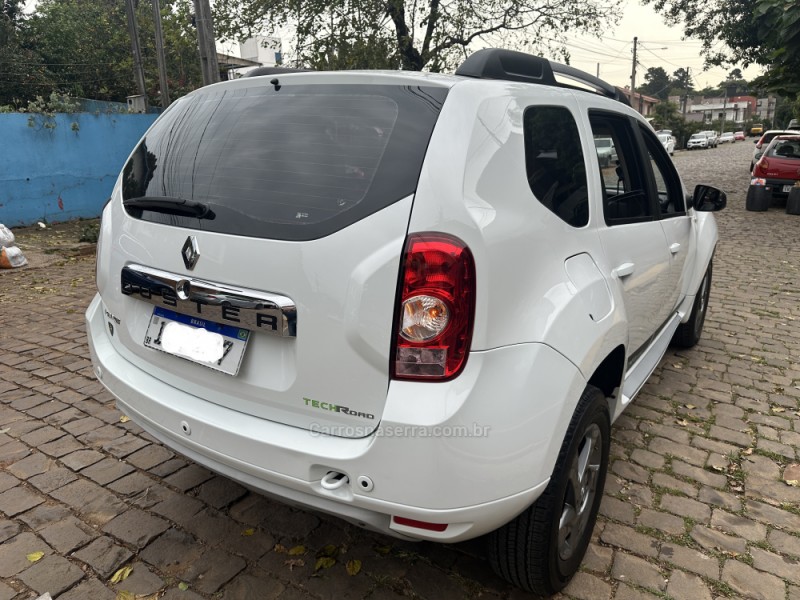 DUSTER 2.0 TECH ROAD 4X2 16V FLEX 4P AUTOMÁTICO - 2014 - LAJEADO