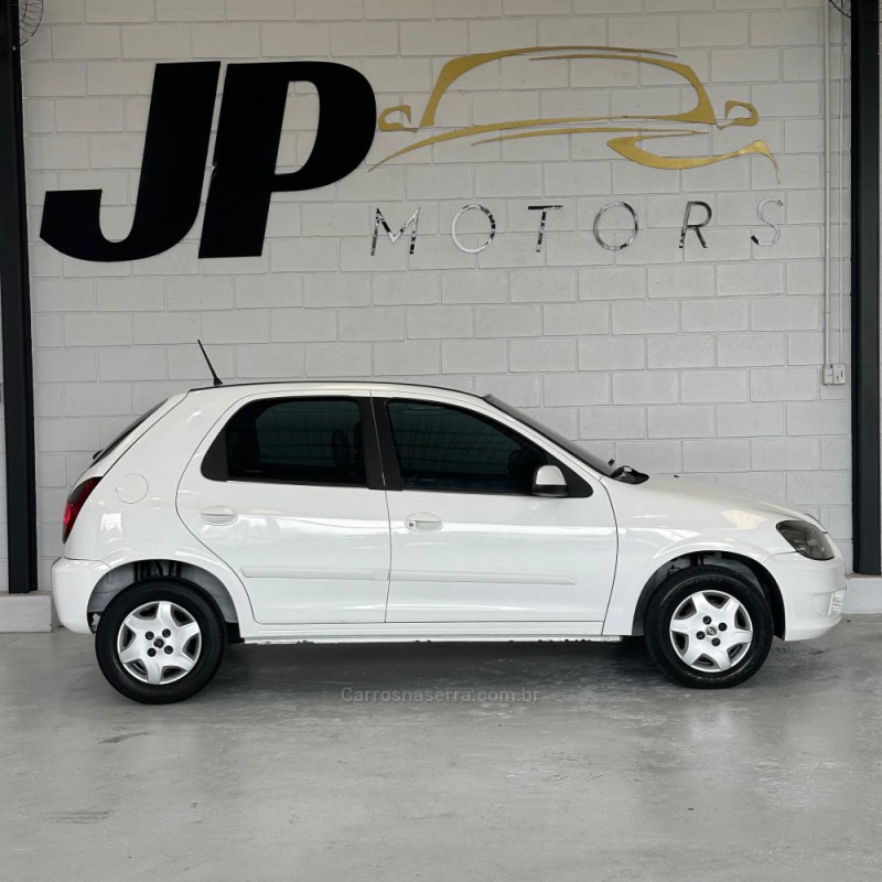 CELTA 1.0 MPFI VHC SUPER 8V FLEX 2P MANUAL - 2013 - NOVO HAMBURGO
