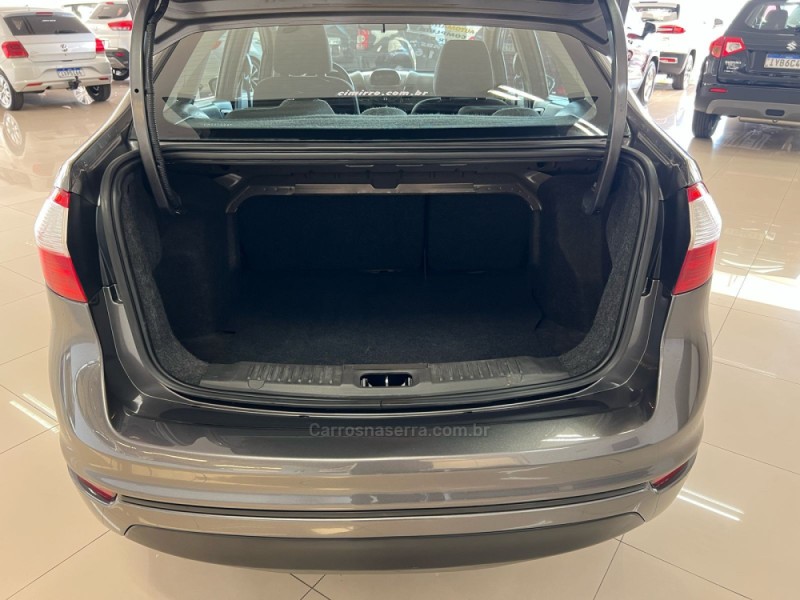 FIESTA 1.6 SE SEDAN 16V FLEX 4P AUTOMÁTICO - 2014 - TAQUARA