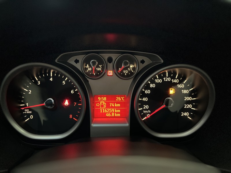 FOCUS 1.6 GLX 16V FLEX 4P MANUAL - 2012 - CAXIAS DO SUL