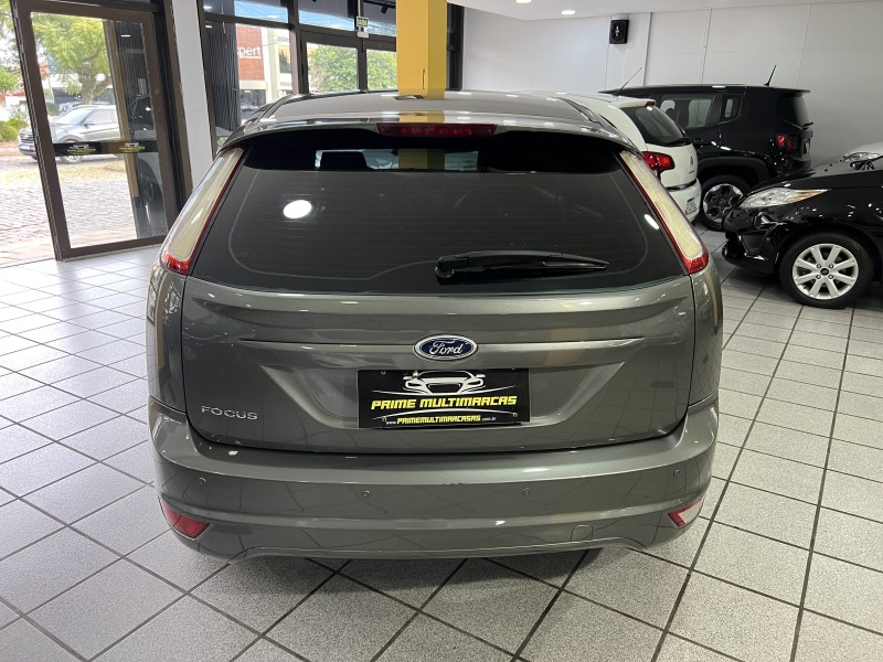 FOCUS 1.6 GLX 16V FLEX 4P MANUAL - 2012 - CAXIAS DO SUL