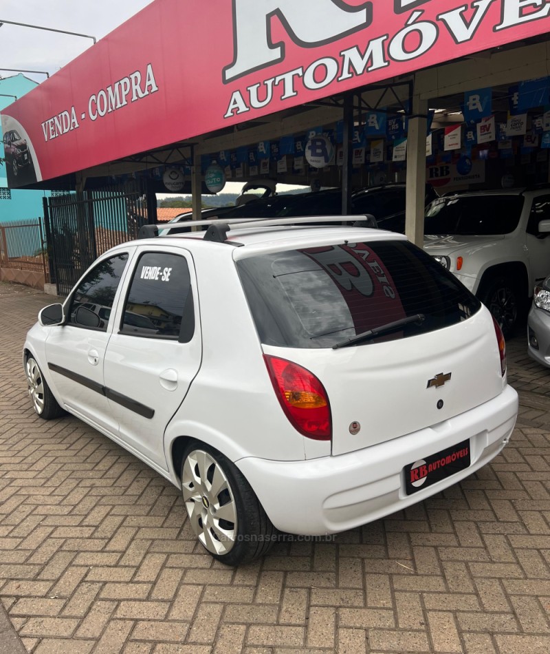 CELTA 1.0 MPFI VHC SUPER 8V GASOLINA 4P MANUAL - 2005 - PAROBé