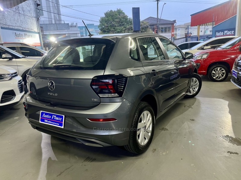 POLO 1.0 TSI FLEX 4P MANUAL - 2024 - CAXIAS DO SUL