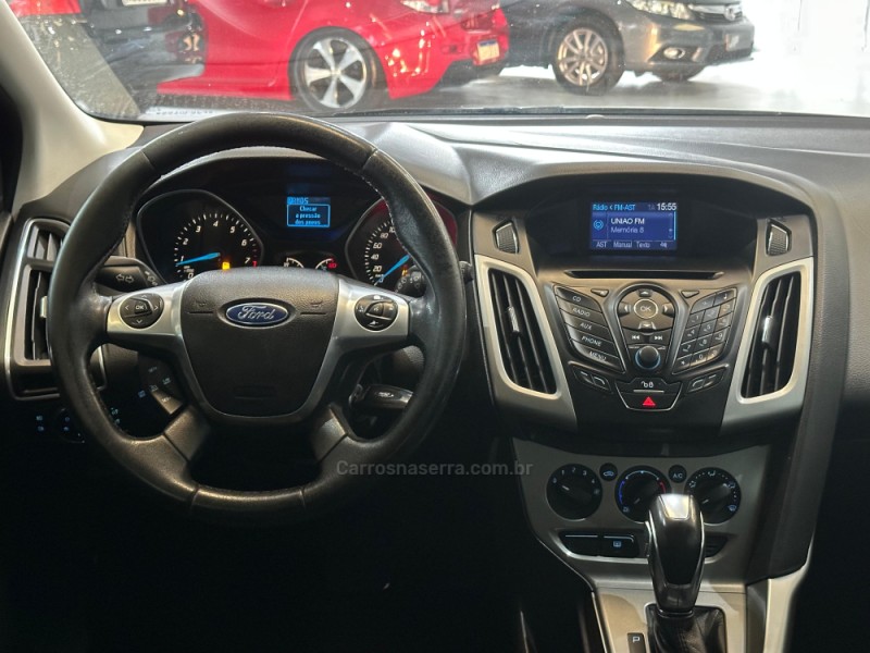FOCUS 1.6 SE 16V FLEX 4P AUTOMÁTICO - 2015 - NOVO HAMBURGO
