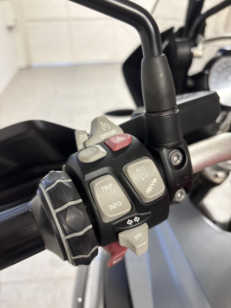 R 1200 GS - 2015 - FARROUPILHA