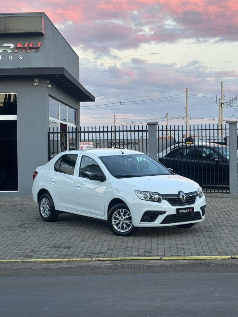 LOGAN 1.0 LIFE 12V FLEX 4P MANUAL