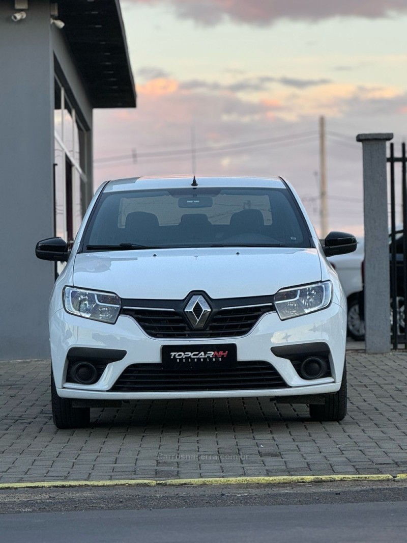 LOGAN 1.0 LIFE 12V FLEX 4P MANUAL - 2024 - PORTãO