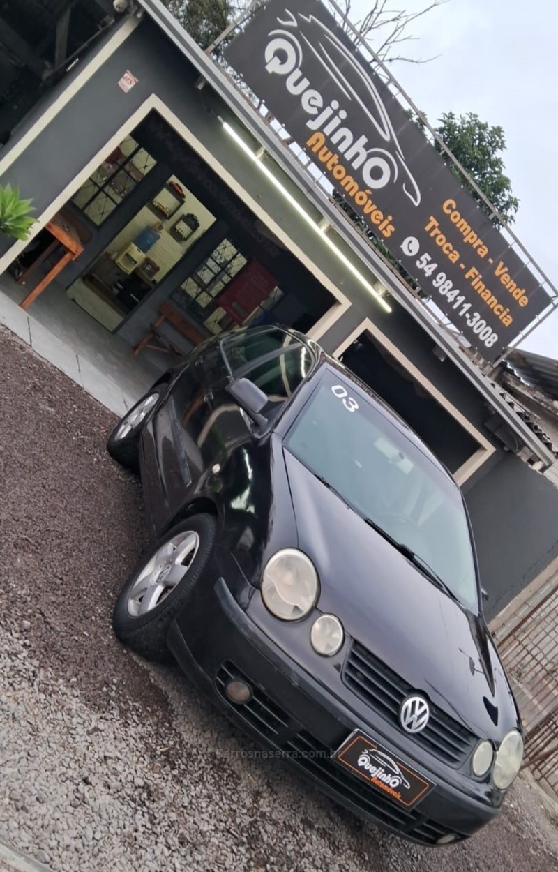 POLO 1.6 MI 8V GASOLINA 4P MANUAL - 2003 - CAXIAS DO SUL