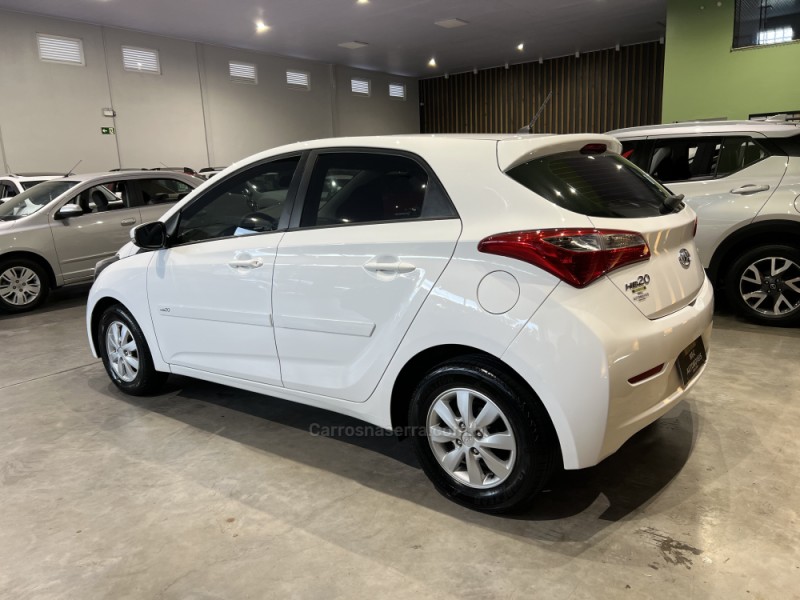 HB20 1.0 COMFORT 12V FLEX 4P MANUAL - 2014 - CAXIAS DO SUL