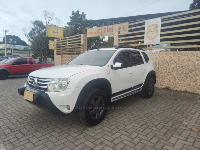 DUSTER 1.6 DYNAMIQUE 4X2 16V FLEX 4P MANUAL