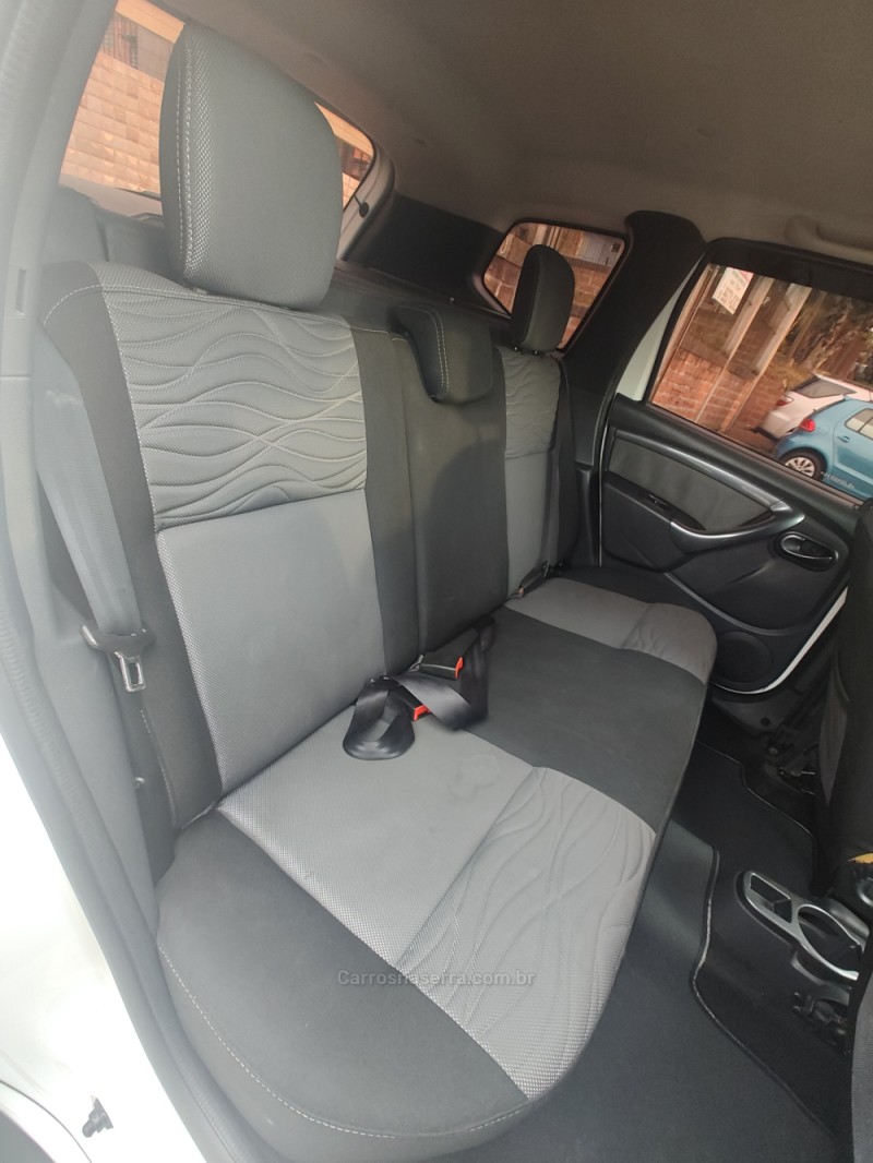 DUSTER 1.6 DYNAMIQUE 4X2 16V FLEX 4P MANUAL - 2014 - CANELA