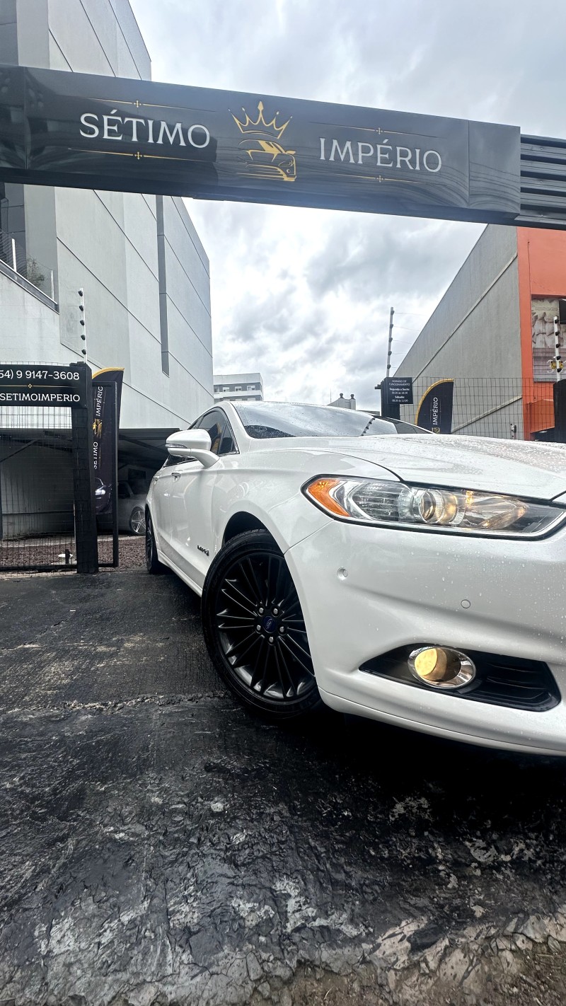 FUSION 2.0 TITANIUM PLUS 16V HÍBRIDO 4P AUTOMÁTICO - 2015 - CAXIAS DO SUL