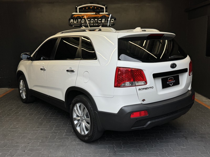 SORENTO 2.4 EX2 4X2 16V GASOLINA 4P AUTOMÁTICO - 2012 - CAXIAS DO SUL