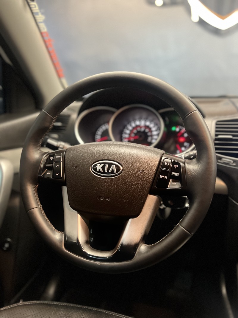 SORENTO 2.4 EX2 4X2 16V GASOLINA 4P AUTOMÁTICO - 2012 - CAXIAS DO SUL