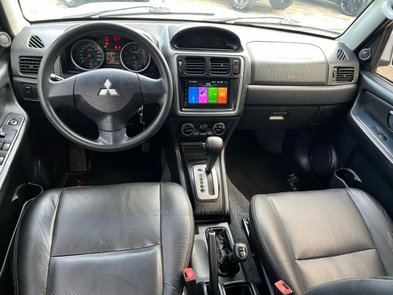 PAJERO TR4 2.0 4X4 16V 131CV GASOLINA 4P AUTOMÁTICO - 2012 - DOIS IRMãOS