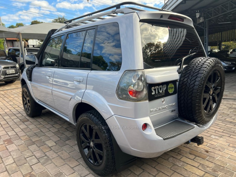 PAJERO TR4 2.0 4X4 16V 131CV GASOLINA 4P AUTOMÁTICO - 2012 - DOIS IRMãOS