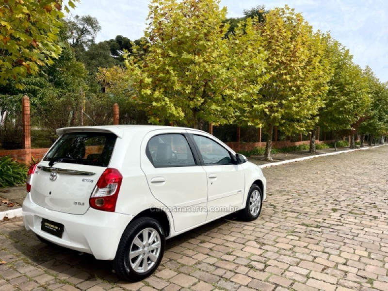 ETIOS 1.5 XLS 16V FLEX 4P AUTOMÁTICO - 2017 - BENTO GONçALVES