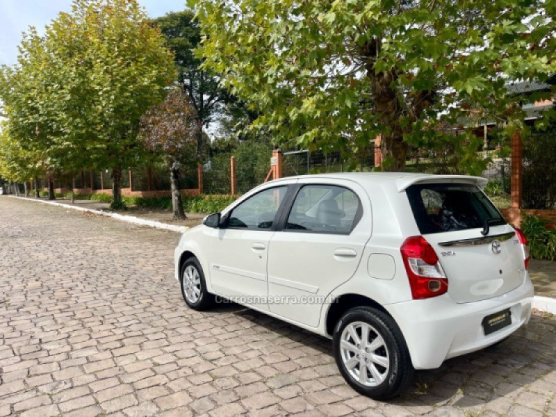 ETIOS 1.5 XLS 16V FLEX 4P AUTOMÁTICO - 2017 - BENTO GONçALVES