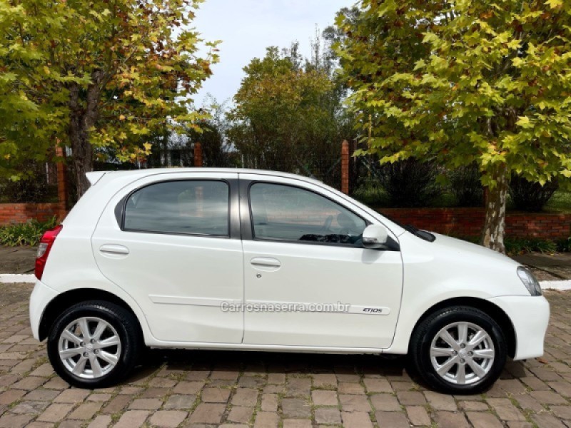 ETIOS 1.5 XLS 16V FLEX 4P AUTOMÁTICO - 2017 - BENTO GONçALVES