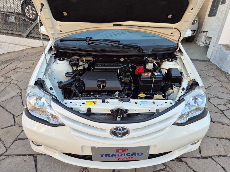 ETIOS 1.3 X 16V FLEX 4P MANUAL - 2014 - CAXIAS DO SUL