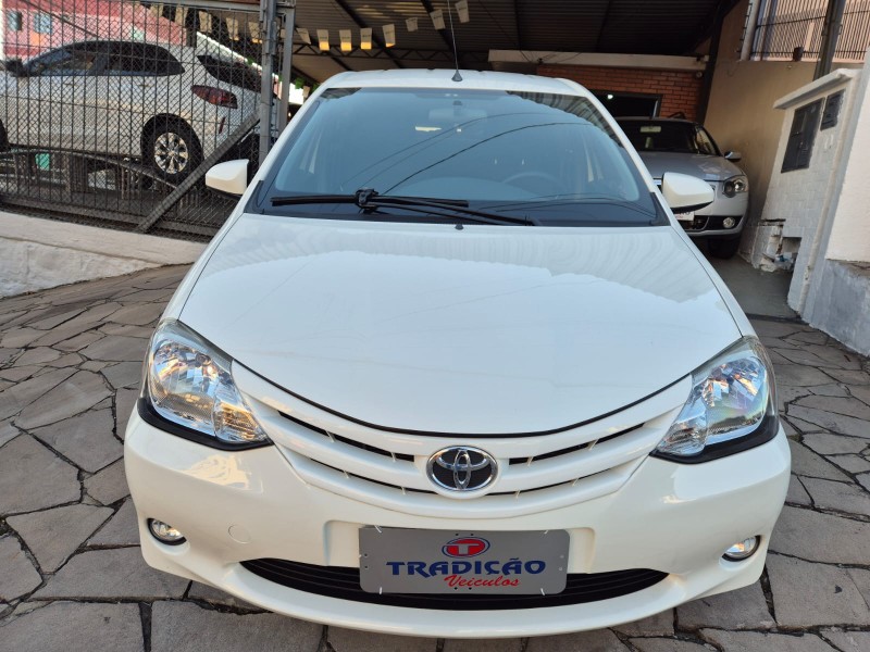 ETIOS 1.3 X 16V FLEX 4P MANUAL - 2014 - CAXIAS DO SUL