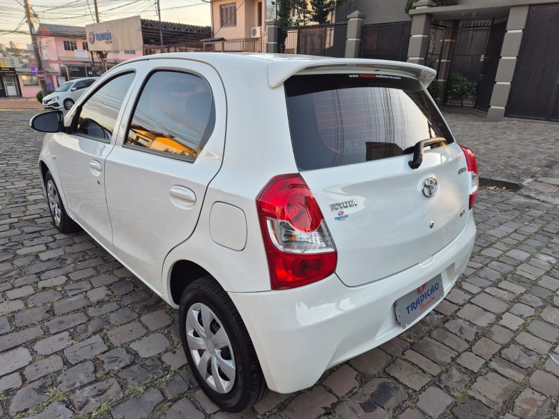 ETIOS 1.3 X 16V FLEX 4P MANUAL - 2014 - CAXIAS DO SUL