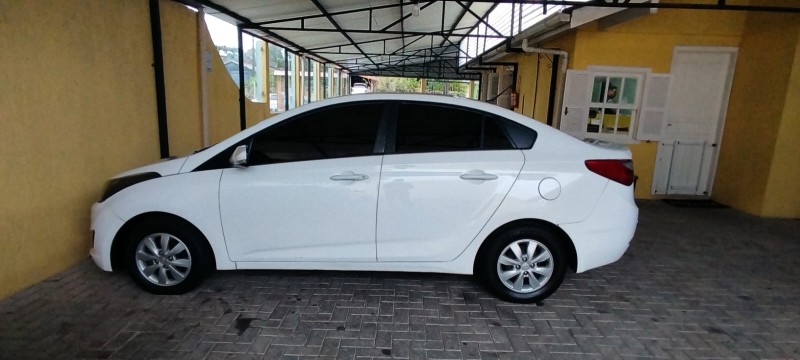 HB20S 1.0 COMFORT 12V FLEX 4P MANUAL - 2014 - CANELA
