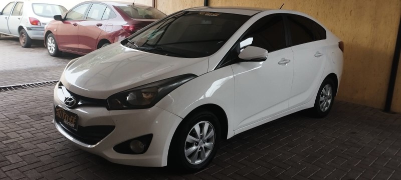 HB20S 1.0 COMFORT 12V FLEX 4P MANUAL - 2014 - CANELA