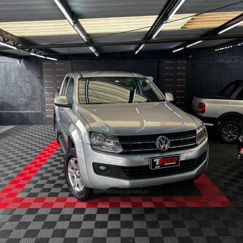 AMAROK 2.0 TRENDLINE 4X4 CD 16V TURBO INTERCOOLER DIESEL 4P AUTOMÁTICO - 2015 - PASSO FUNDO